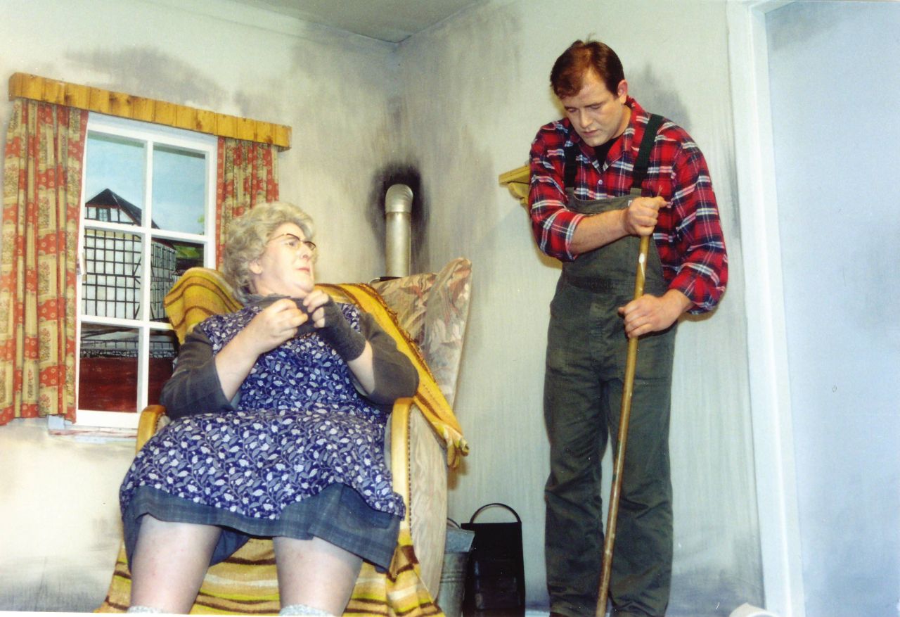 2000-18